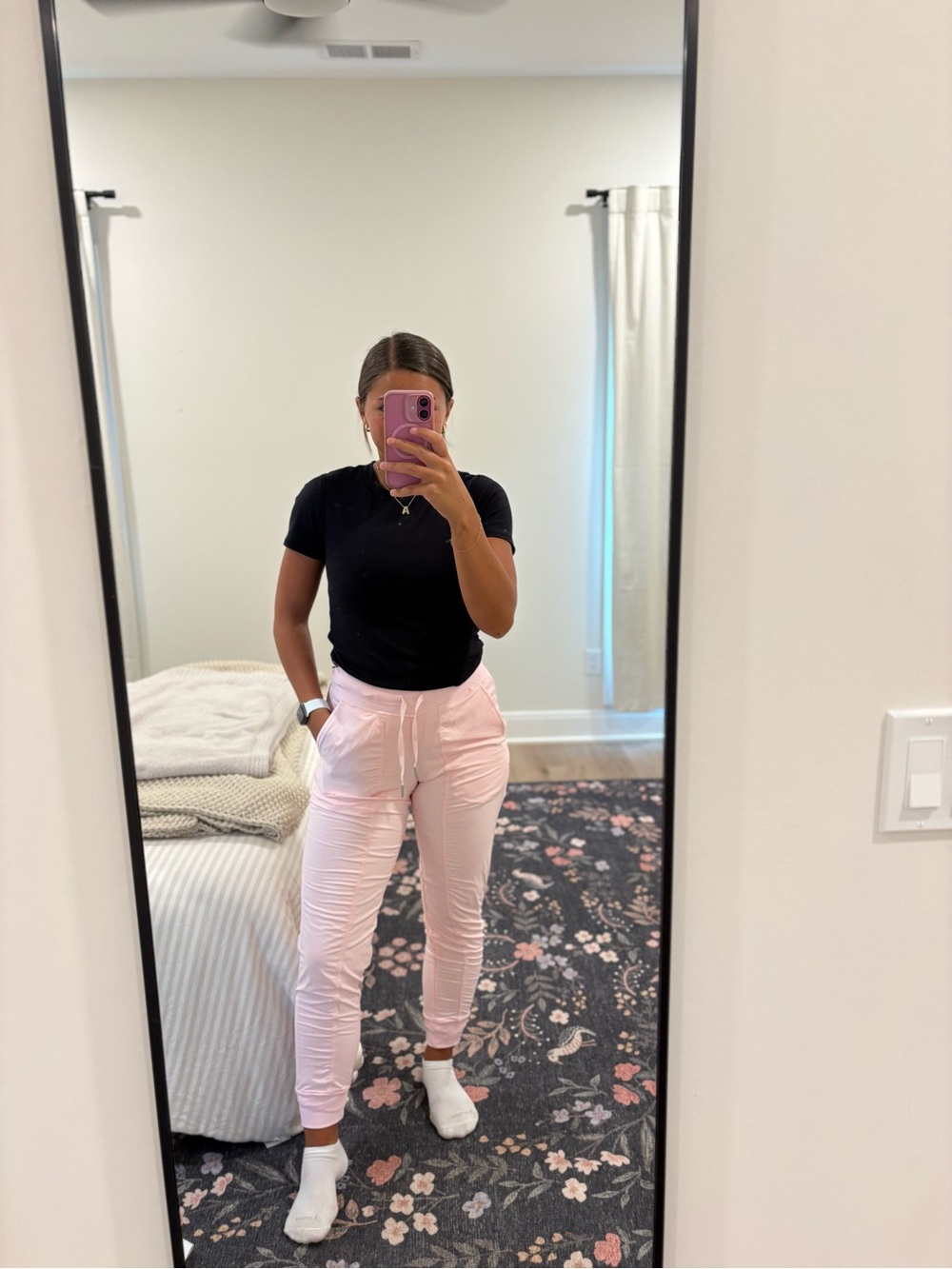 Lululemon Dance Studio Midrise Lined Jogger In Strawberry Size 4 - Picture 1 of 6